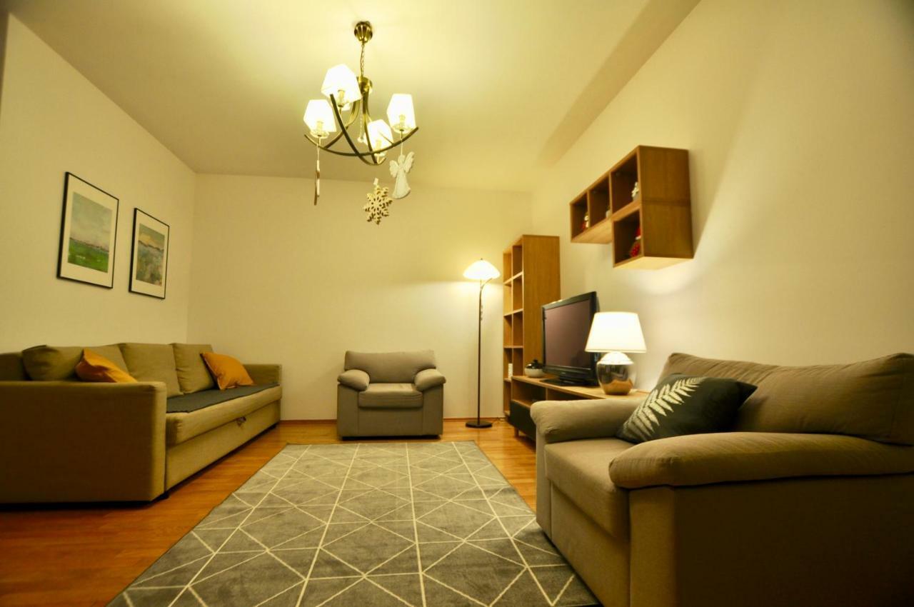 Mlociny Metro Apartment وارسو المظهر الخارجي الصورة